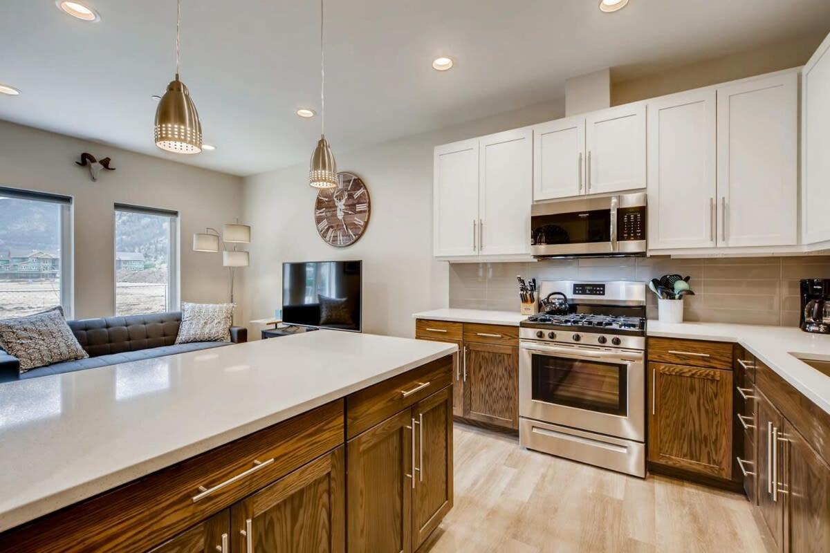 Elbert'S Escape Sleeps 8 Lakefront Views ジョージタウン エクステリア 写真