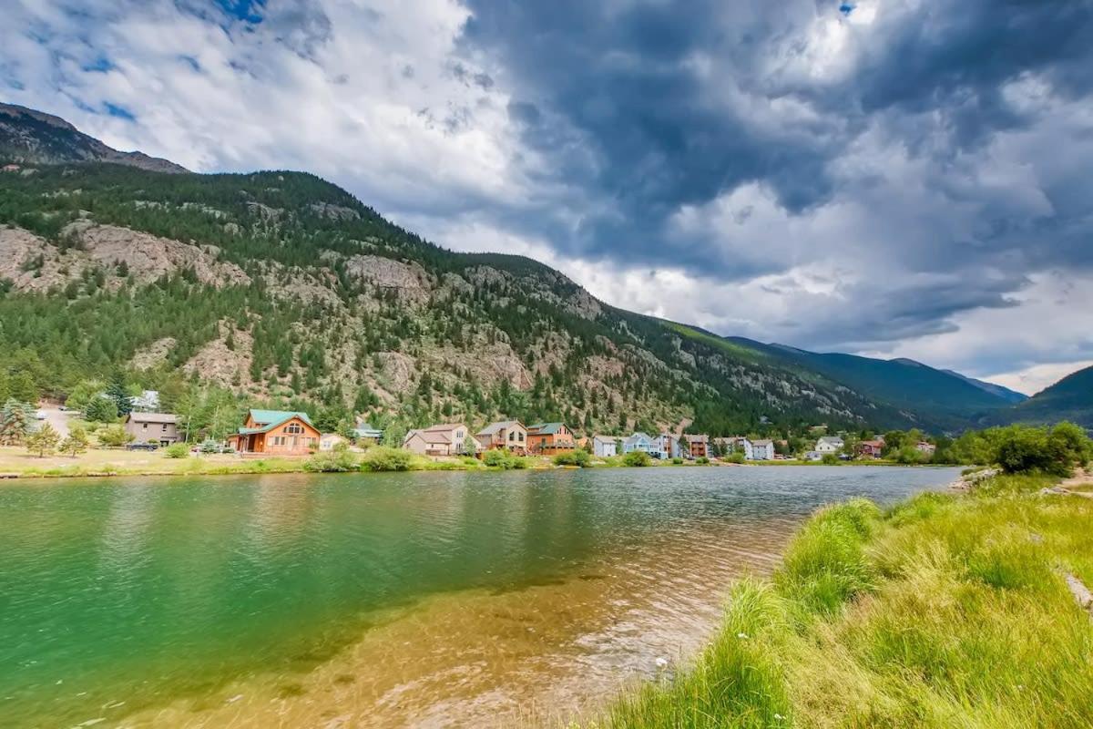Elbert'S Escape Sleeps 8 Lakefront Views ジョージタウン エクステリア 写真